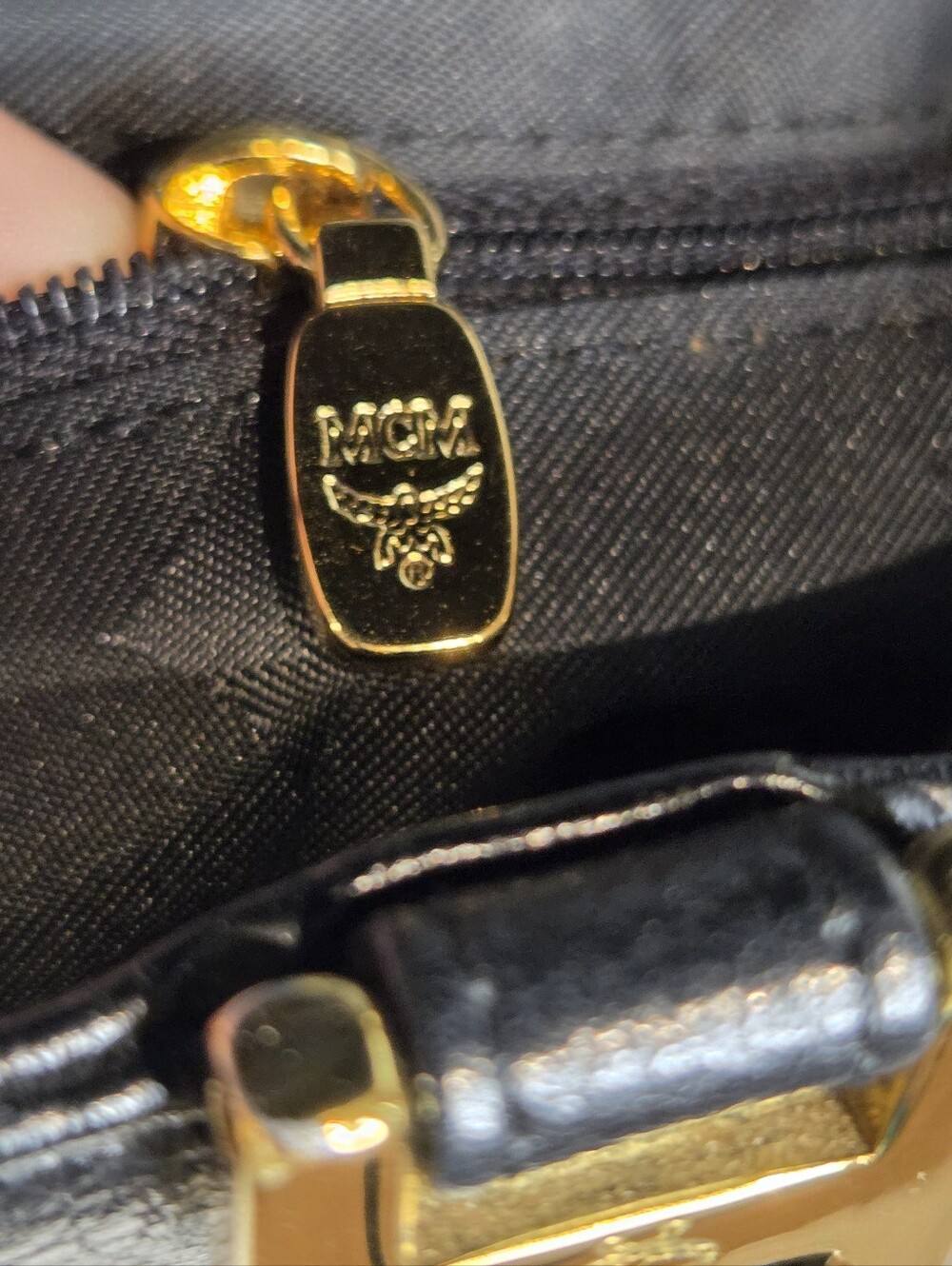 MCM Rare Vtg Michael Cromer Era München Black Pebbled Leather Studded Bag. - Picture 14 of 15